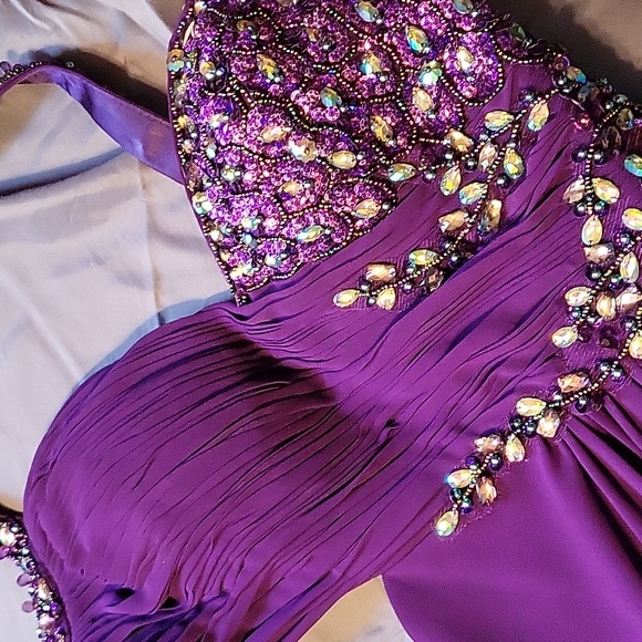 Custom Prom Gown - Picture 3 of 6
